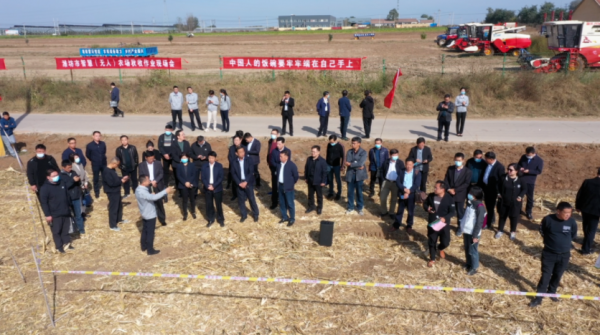 濰柴雷沃智慧農(nóng)場里的“三秋”